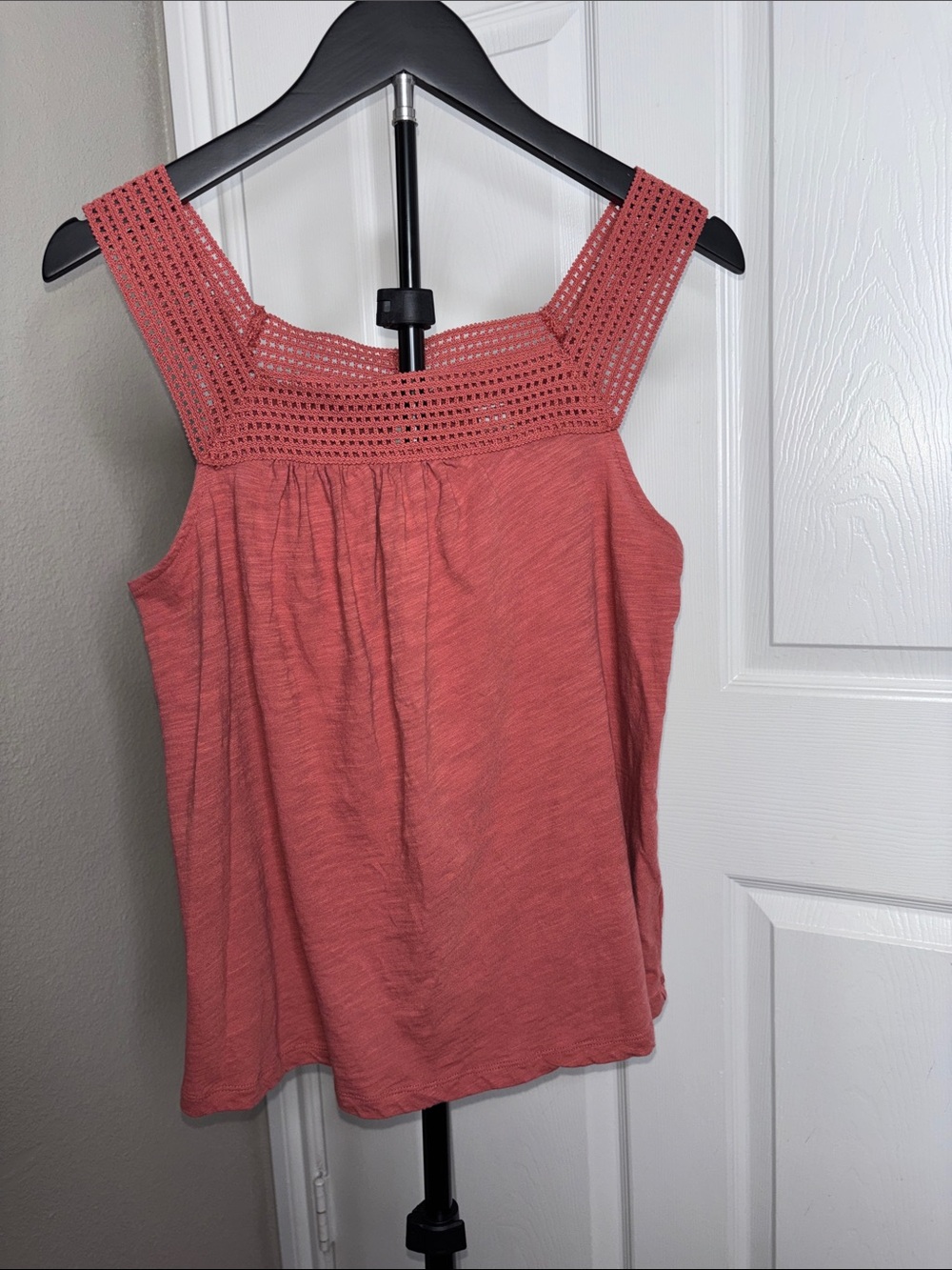 Old Navy Coral Crochet Yoke Tank Top
